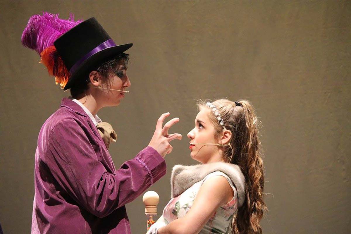 Willy Wonka performers